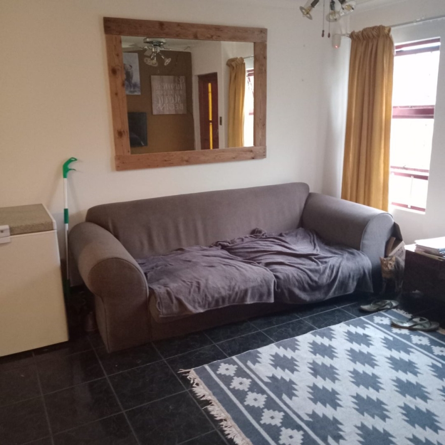 3 Bedroom Property for Sale in Nahoon Valley Park Eastern Cape